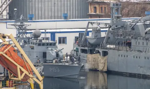 Петима души са загинали при руски ракетен удар срещу пристанището в Одеса - 1