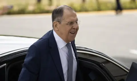 Lavrov confirmed Russia's readiness to assist in resolving the situation between New Delhi and Islamabad  - 1