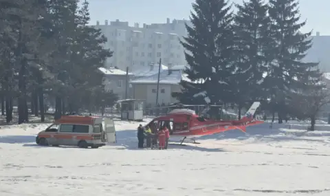 Проверяват черната кутия на медицинския хеликоптер след аварийно кацане - 1