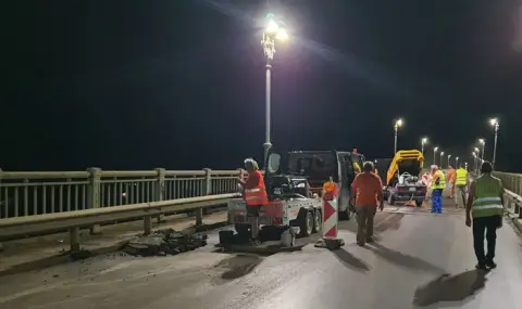 And Romania begins repairs on the "Danube Bridge"  - 1