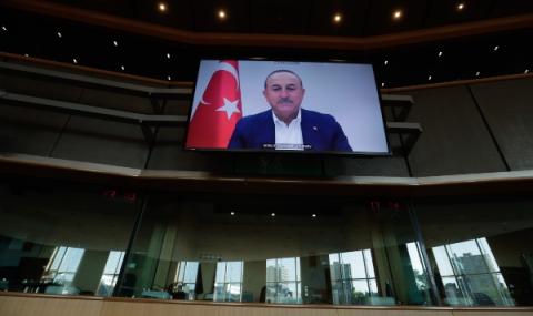 Турция: ЕС превишава своите права - 1