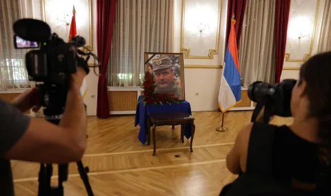 Турция: Почитта към Ратко Младич вреди на усилията за мир на Балканите - 1