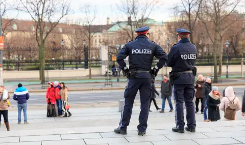 16-годишен тийнейджър е задържан по подозрения за атака срещу синагога във Виена - 1