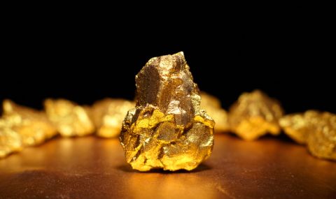 Златотърсач откри близо 3-килограмово парче злато - 1