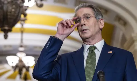 US exerts maximum pressure for new trade agreements  - 1