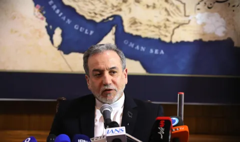 Iran leaves proposal to open Strait of Hormuz in seven days on table - 1