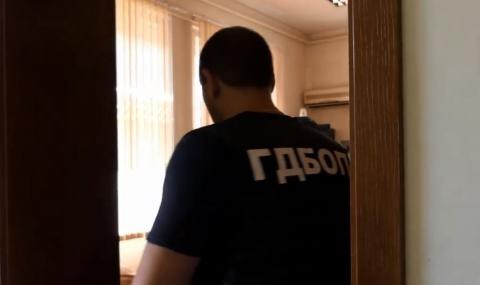 МВР потвърди: Петима задържани в ОДБХ-Бургас, сред тях и директорът (ВИДЕО) - 1