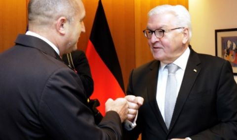 Радев пред германския президент: Северна Македония трябва да покаже зрялост - 1