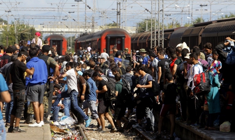 Очаква се още по-голяма бежанска вълна в Македония - 1