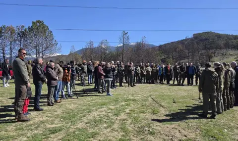 Зам.-министър инж. Василев: С общи усилия ще възобновим опожарената гора над село Илинденци - 1