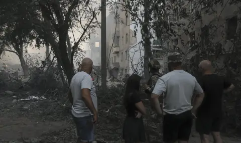 Великобритания, Франция и Германия: Украйна трябва да получи надеждни гаранции за сигурност - 1