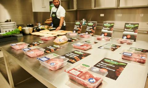 Kaufland България представи собствената си марка прясно месо „Шеф Месар“ с гарантирано качество от TÜV Nord България - 1