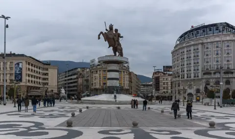 Протест „Нито една повече“ в Скопие след убийството на млада жена - 1