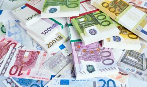 Антирекорд! Страните от ЕС губят €15 милиарда на година заради фалшиви стоки - 1