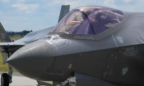 Финландия оборудва своите F-35 с високоточни американски планиращи бомби - 1