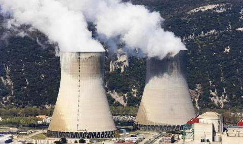 Атомната индустрия може да е ключова за възстановяването на Франция - 1