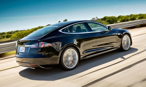 Автономна Tesla до две години - 1