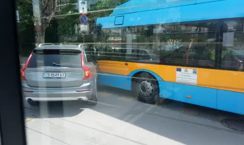 Accident between a car and a trolley in Sofia  - 1