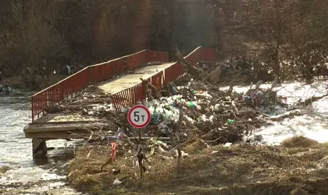 Екоминистър Юлиан Попов: Заплашва ни огромен проблем с боклука на София, нужни са спешни мерки - 1