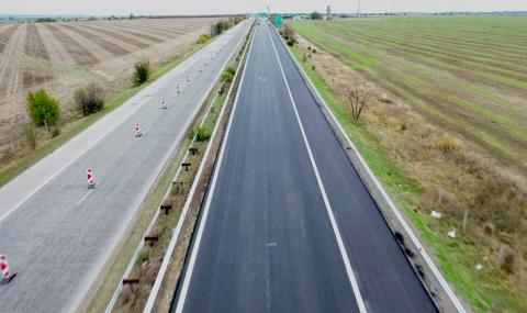Завърши ремонтът на 12 км участък от АМ „Тракия" между п. в. „Белозeм“ и п. в. „Оризово“ в посока Бургас - 1