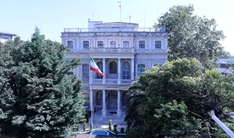 Иран и ЕС се срещат в Истанбул за ядрени преговори - 1