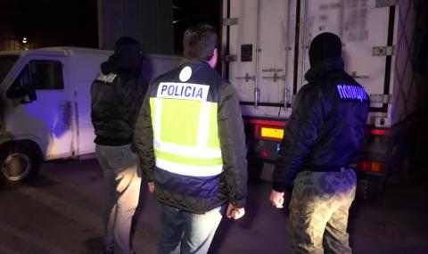 ГДБОП удари колумбийски кокаин за близо 20 млн. евро (ВИДЕО+СНИМКИ) - 1