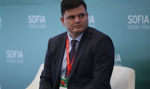 Лъчезар Богданов: Инфлацията спада у нас с по-бързи темпове, отколкото в по-богатите страни в еврозоната - 1