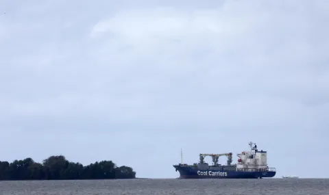 Южна Корея е доставила над 176 хил. тона гориво на Русия с танкери, част от които са под санкции - 1