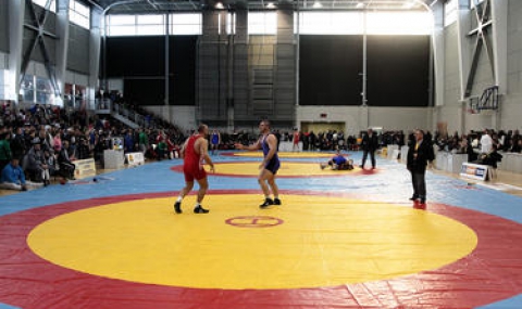 Българин повали олимпийски шампион - 1