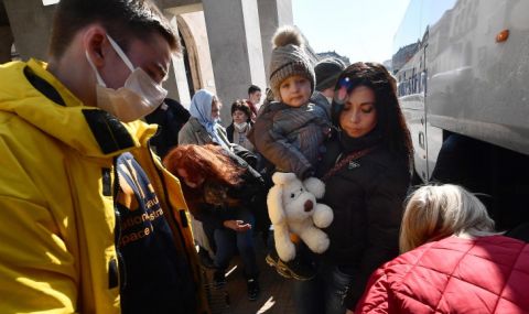 48 хиляди украинци са се възползвали от хуманитарните коридори - 1