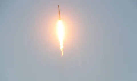 Иран атакува Хайфа и авиобаза Рамат Давид - 1