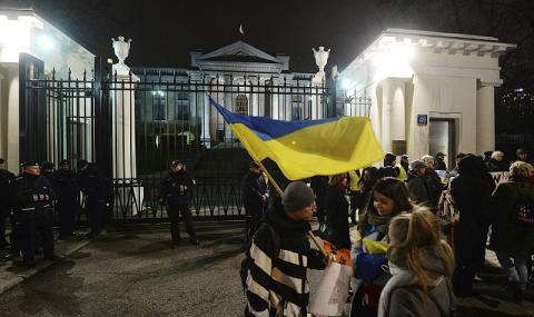 Украйна поиска международна помощ срещу Русия - 1