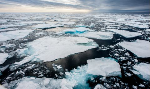 Топенето на полярния лед изкривява земната кора - 1