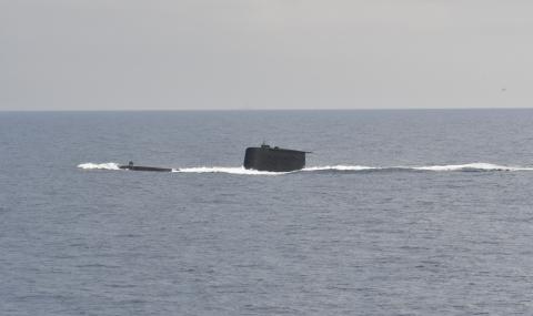 Турска подводница потопи танкер в Черно море - 1