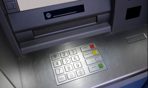 Арестуваха българи, точили данни от банкомати на три големи летища в Италия - 1
