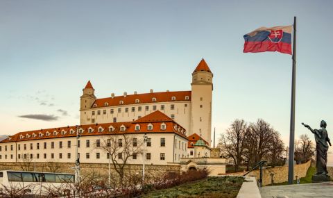 Словакия има ново служебно правителство  - 1