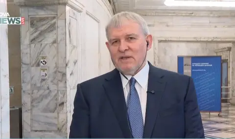 Румен Христов: Ако няма нов политически играч, ГЕРБ-СДС ще бъде първа политическа сила - 1