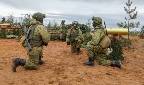 Ранен руски войник се самовзриви с граната, за да не се предаде - 1