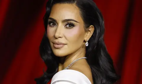 Ким Кардашиян се явява като свидетел в съд в Париж - 1