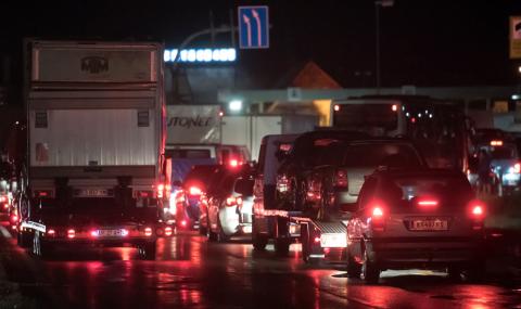 Брюксел предупреди Будапеща, че не може да затваря граници частично - 1