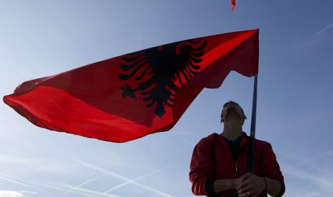 Албания одобри декларация за защита на журналистите - 1
