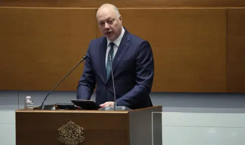 Премиерът: Неприемливо е Радев да чертае политическия си проект на гърба на "Възраждане" - 1