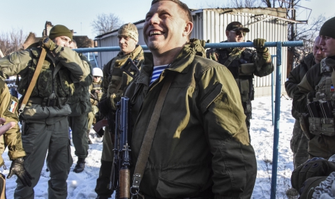 Противоречиви сведения за боевете на летището в Донецк - 1