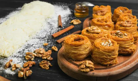 Рецепта на деня: Гнезда от кадаиф и орехи - 1