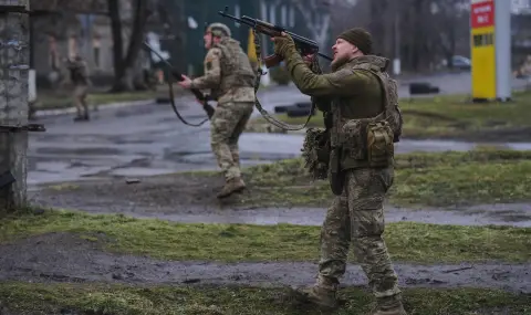 Русия потвърди: Украйна е предприела една от най-мащабните си атаки с дронове