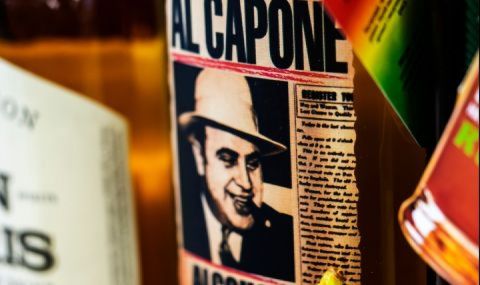 17 октомври 1931 г. Съдия осъжда Ал Капоне на 11 години затвор за укриване на данъци - 1