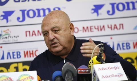 Венци Стефанов: Има двама генерали, които ще кажат кога ще има футбол - 1