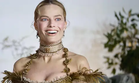 Марго Роби избра рокля на Chanel за премиерата на „Брулени хълмове“ (ВИДЕО) - 1