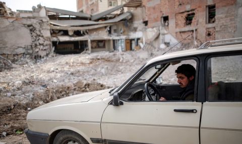 Ново земетресение на границата между Сирия и Турция - 1