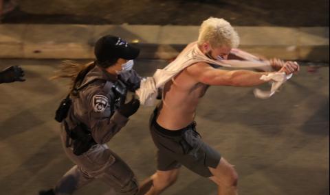 Задържаха протестиращи пред резиденцията на Нетаняху - 1